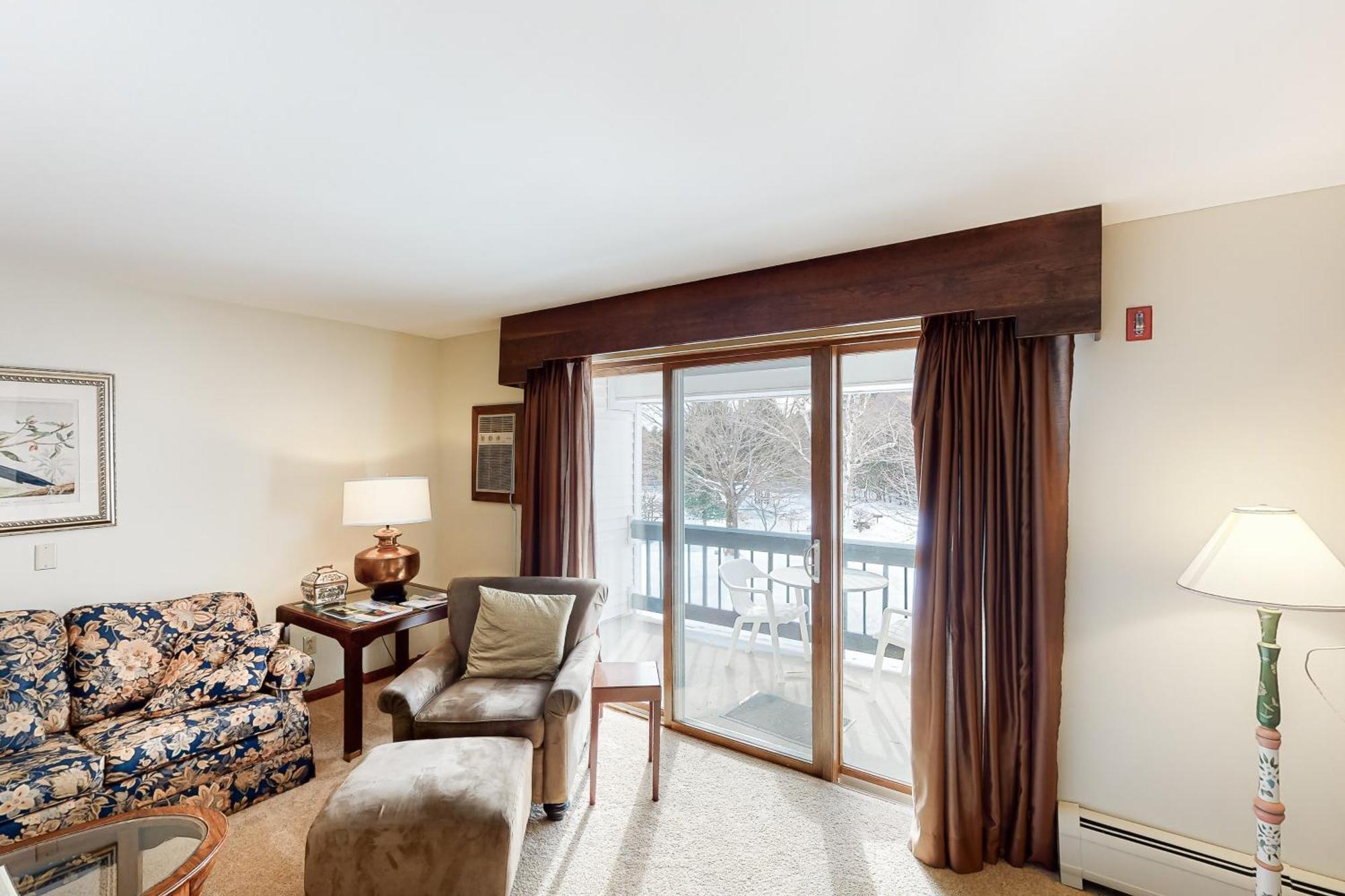 The Lodge #23 Stowe Fork Room photo